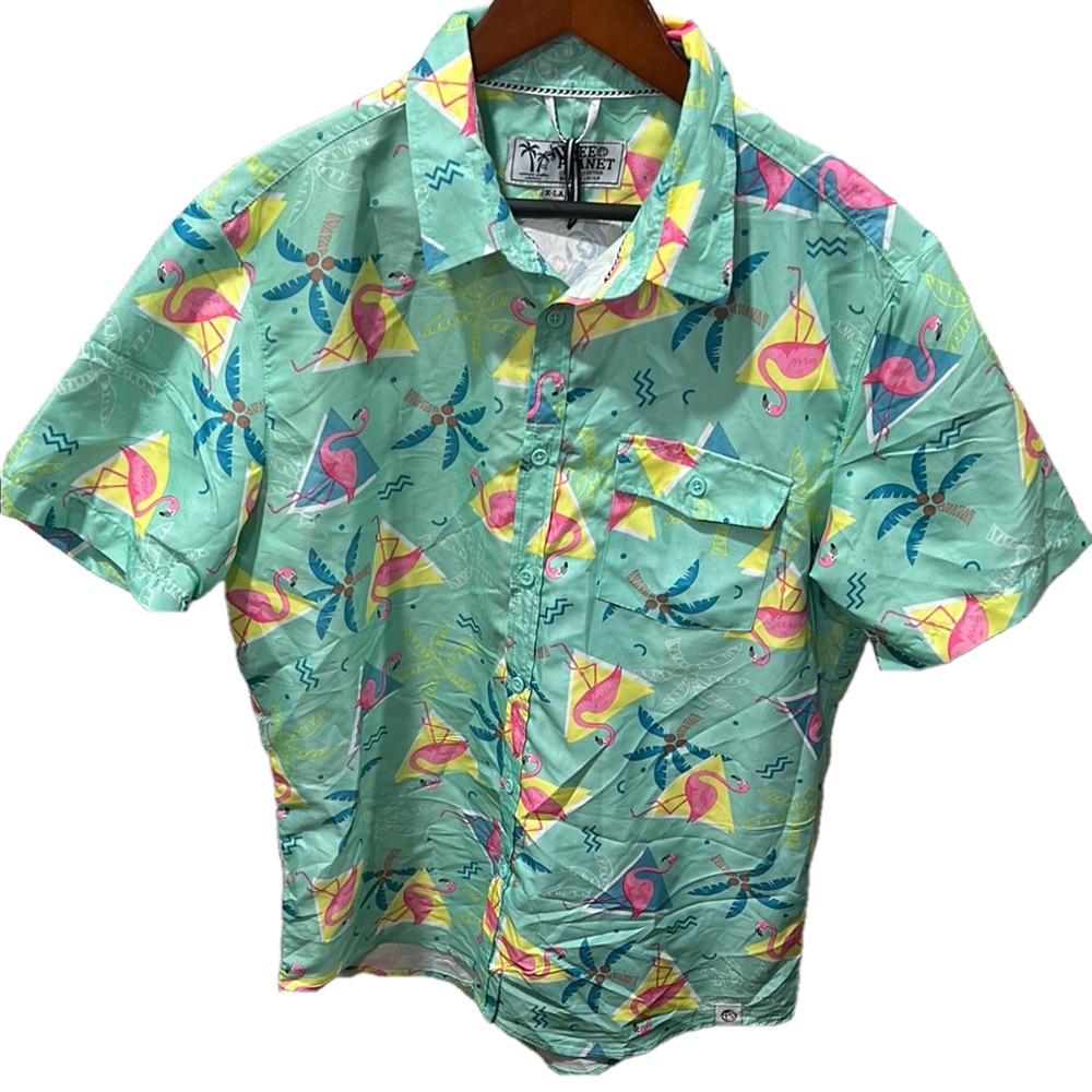 Free Planet flamingo floral button down  Men's Shirt size X-Large NWT..